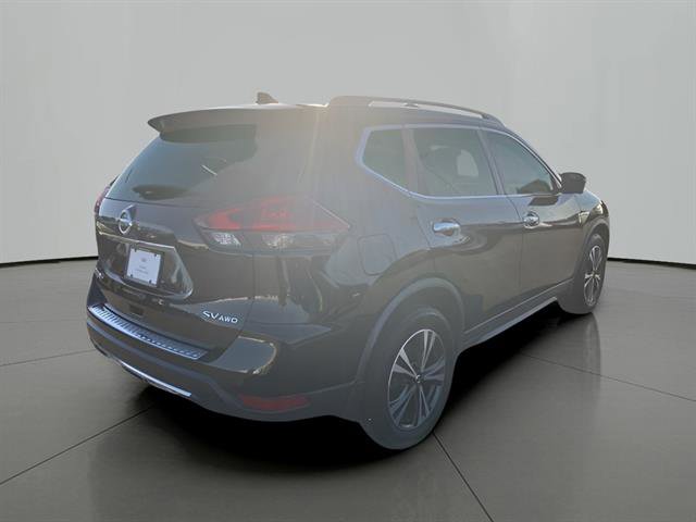 Used 2020 Nissan Rogue SV w/ Sun & Sound Touring Package image 5