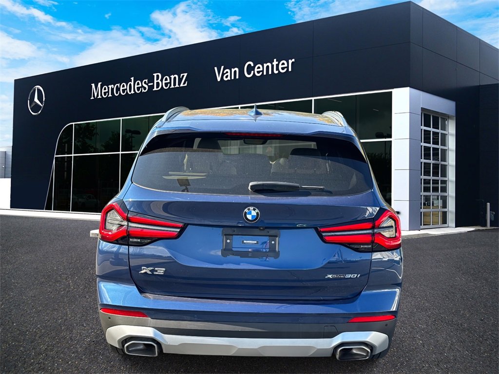 Used 2022 BMW X3 xDrive30i w/ Premium Package 2 image 4