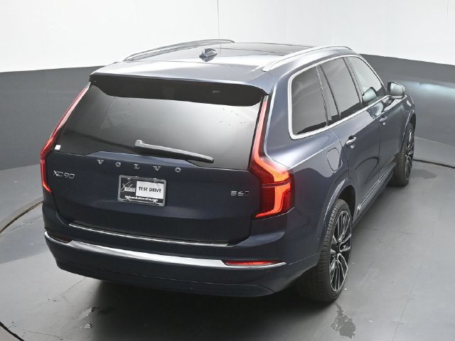 Used 2026 Volvo XC90 B6 Plus w/ Protection Package Premier AWD/4WD image 49