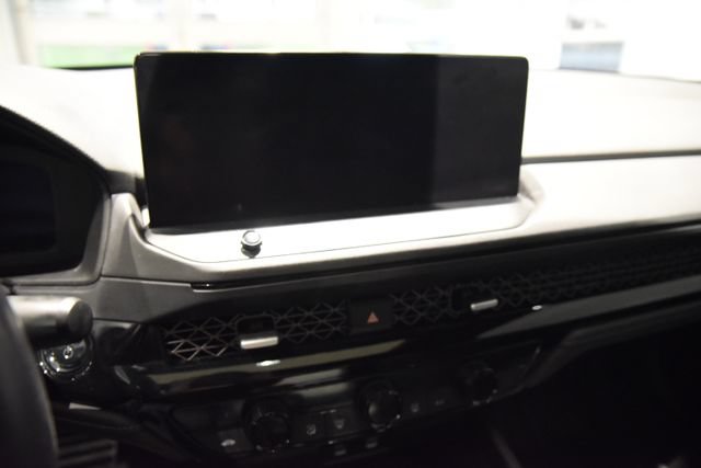 Used 2024 Honda Accord Sport image 18