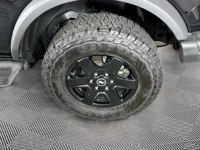 Certified 2024 Ford Bronco Black Diamond AWD/4WD image 36