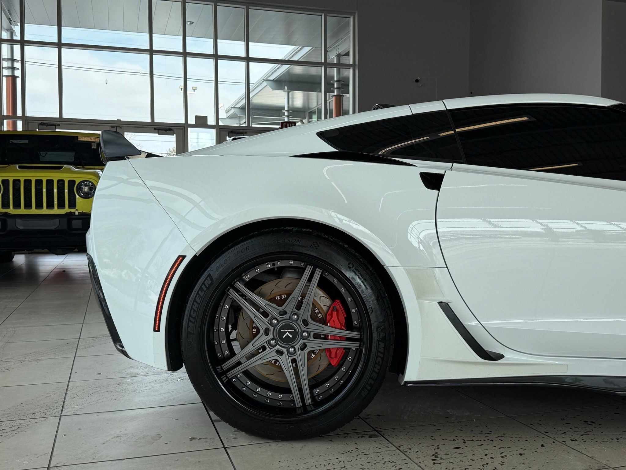 Used 2016 Chevrolet Corvette Z06 image 15