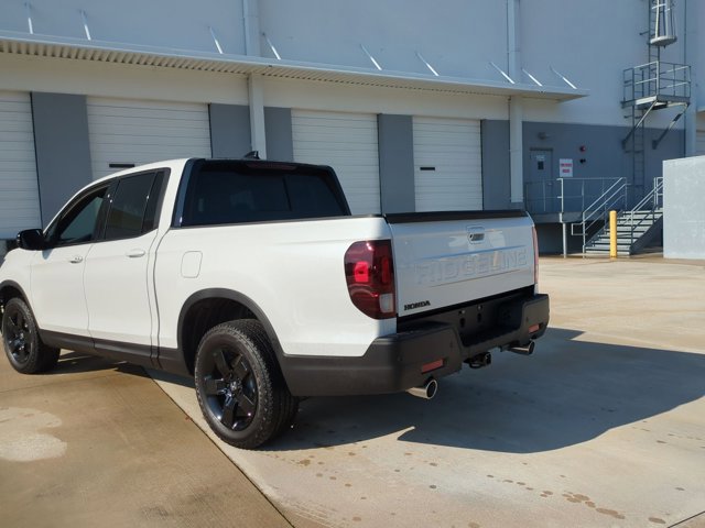 Used 2026 Honda Ridgeline Black Edition image 8