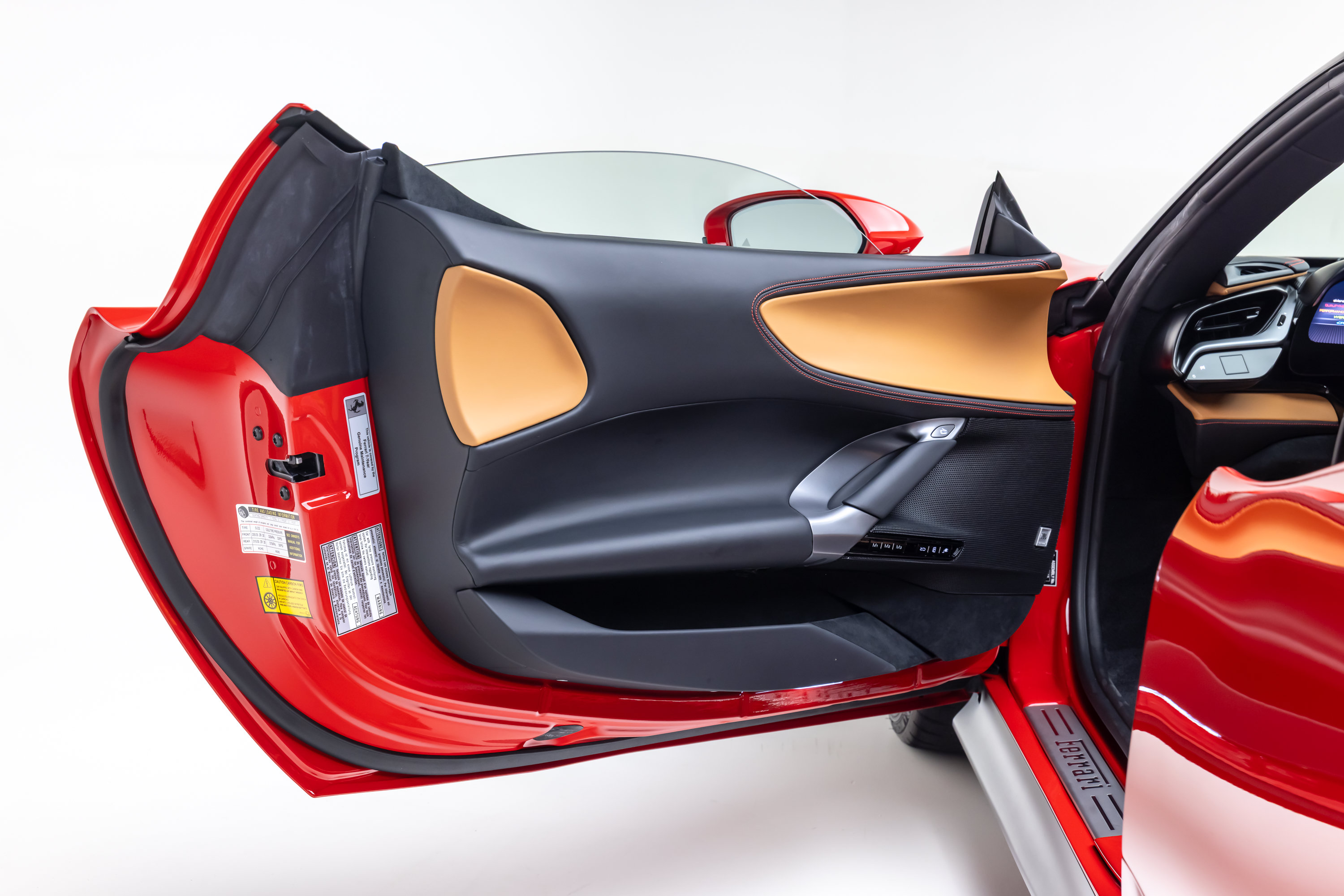 Certified 2025 Ferrari SF90 Spider AWD/4WD image 59