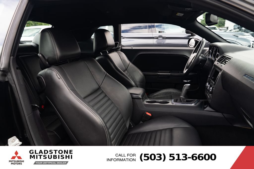 Used 2013 Dodge Challenger R/T Plus RWD image 17