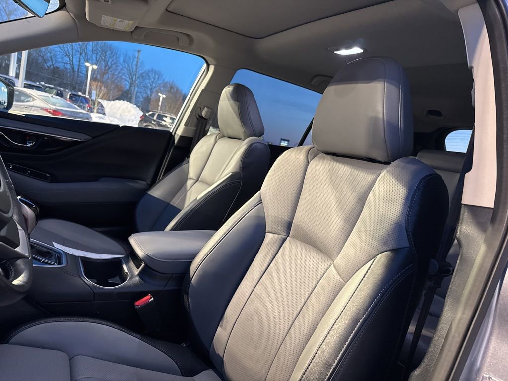 Used 2023 Subaru Outback Limited image 23
