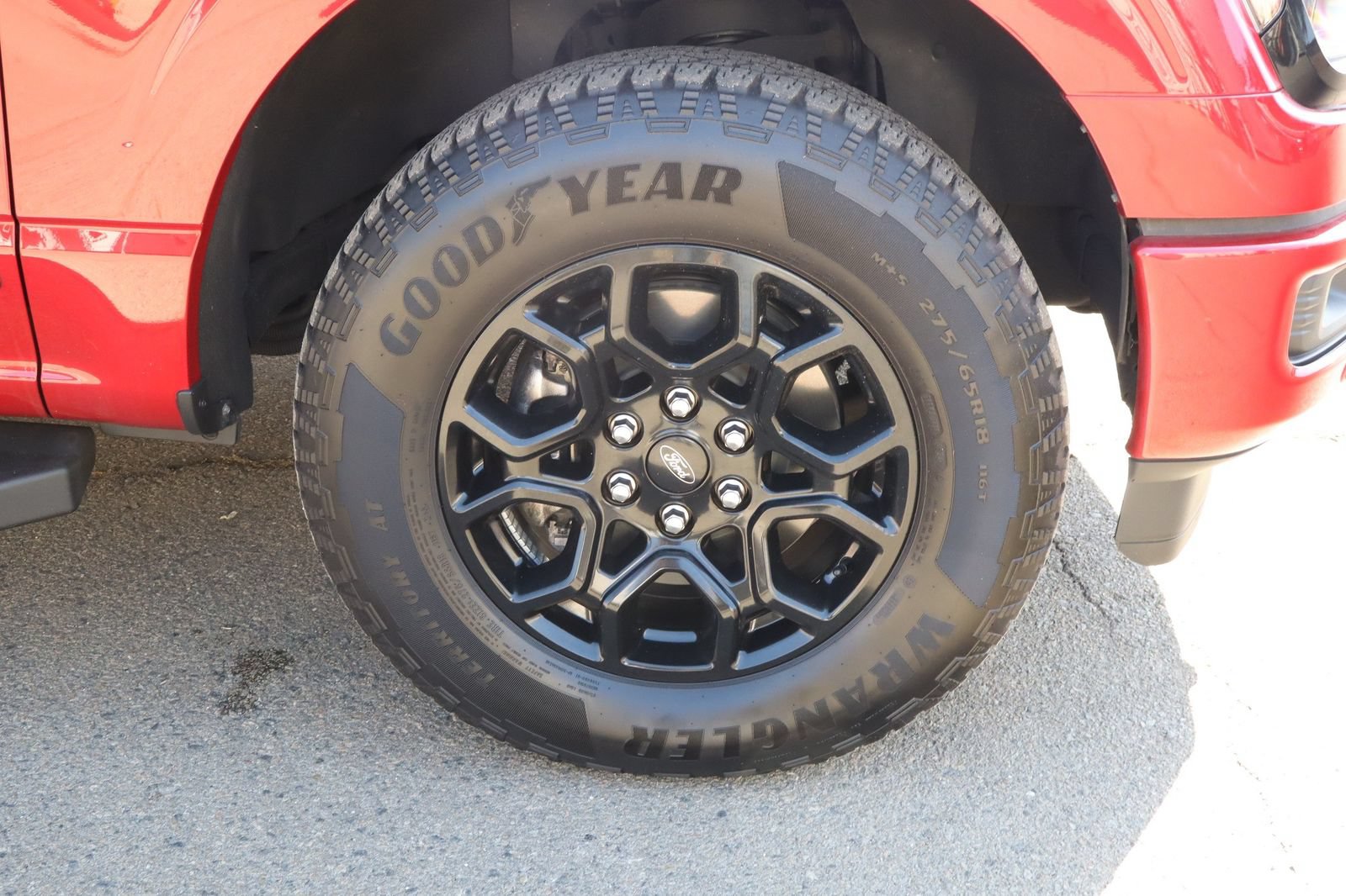 Used 2025 Ford F150 XLT w/ Equipment Group 302A MID AWD/4WD image 10