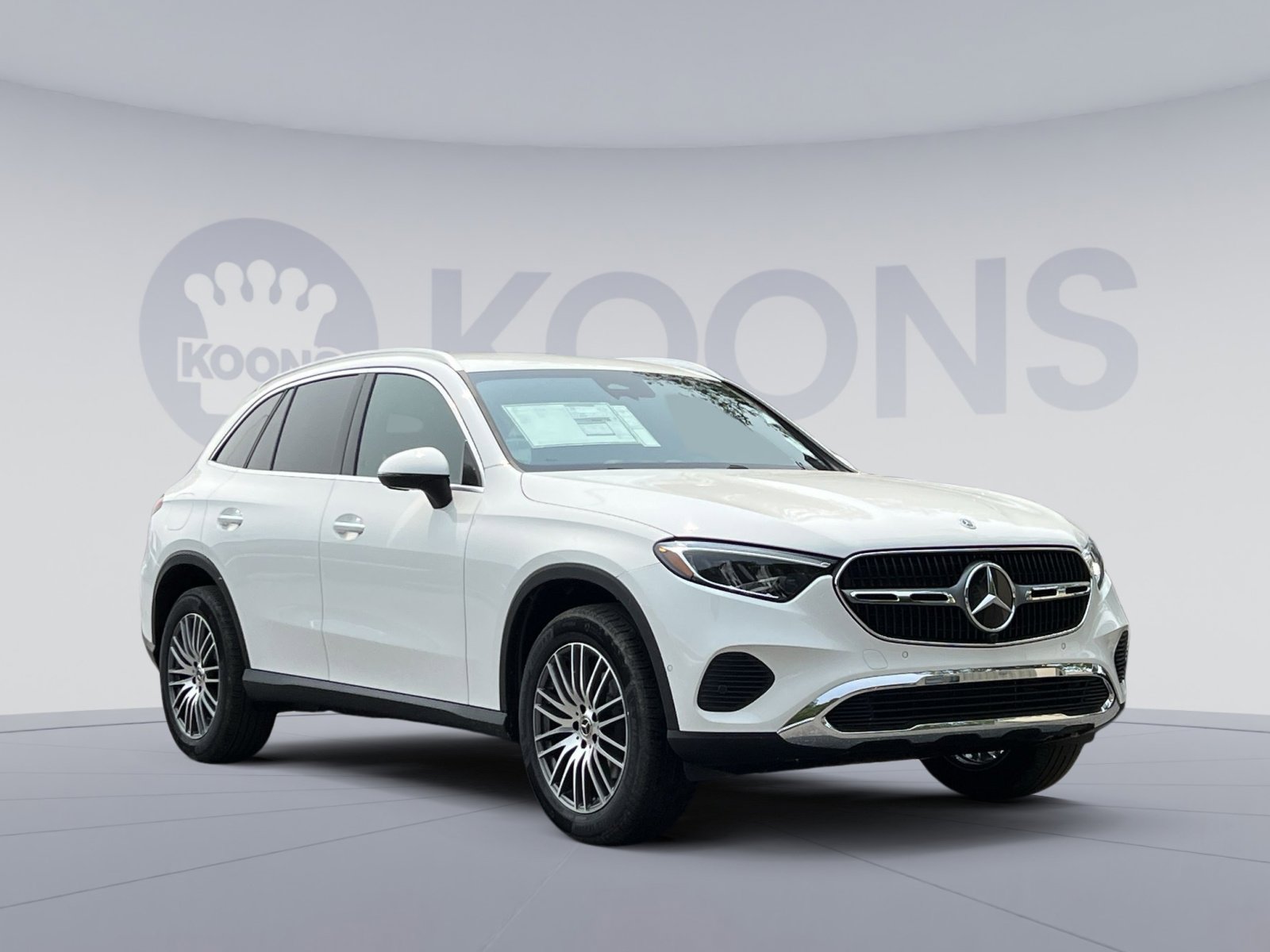 Certified 2025 Mercedes-Benz GLC 300 4MATIC image 8