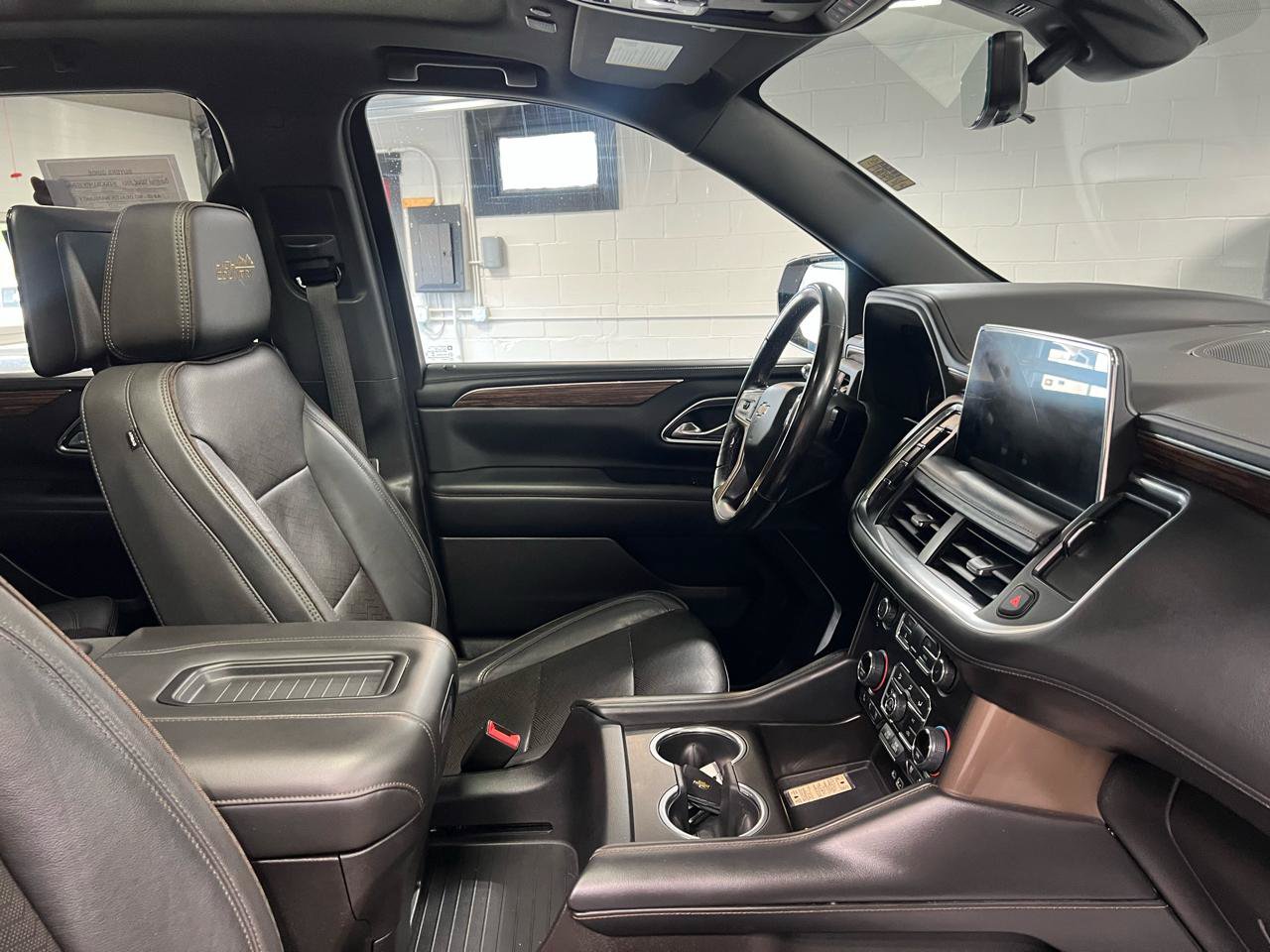 Used 2021 Chevrolet Tahoe High Country AWD/4WD image 13