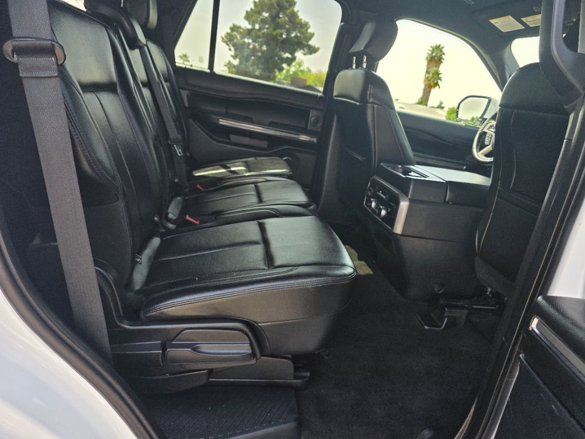 Used 2019 Ford Expedition XLT w/ Equipment Group 202A image 13