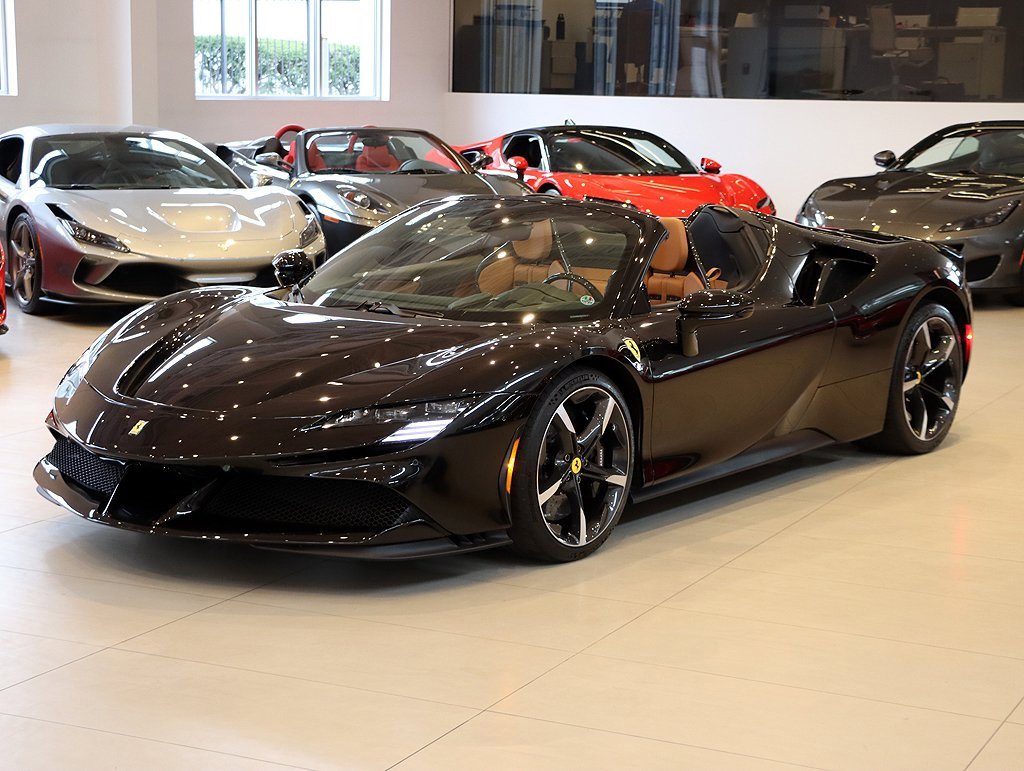 Certified 2022 Ferrari SF90 Spider image 28
