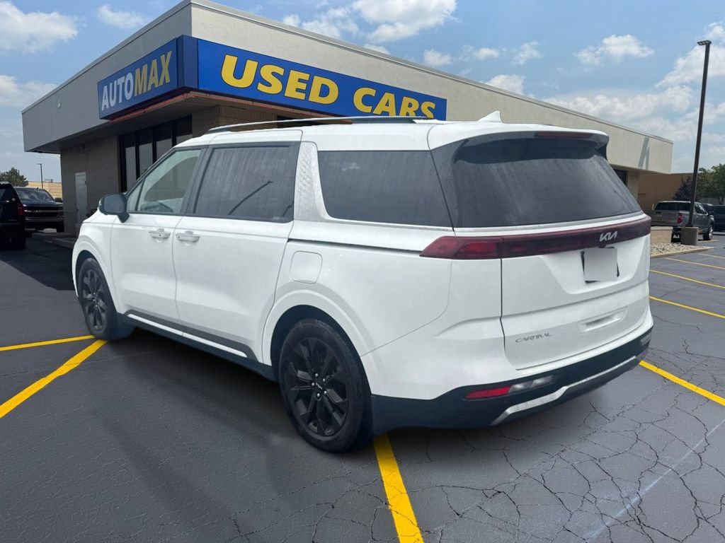 Used 2024 Kia Carnival SX FWD image 8