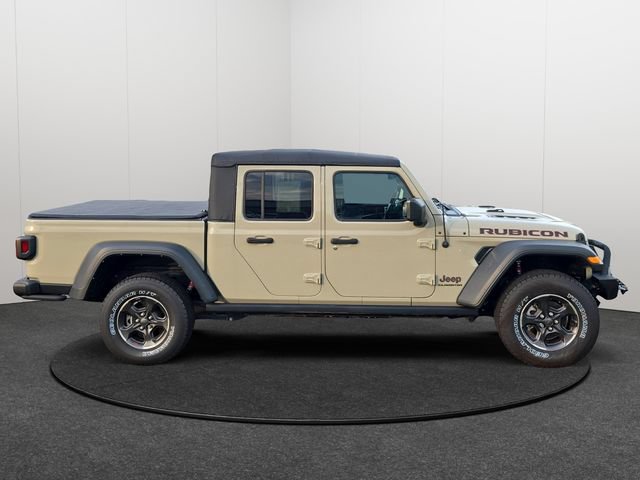 Used 2022 Jeep Gladiator Rubicon w/ Cold Weather Group AWD/4WD image 9
