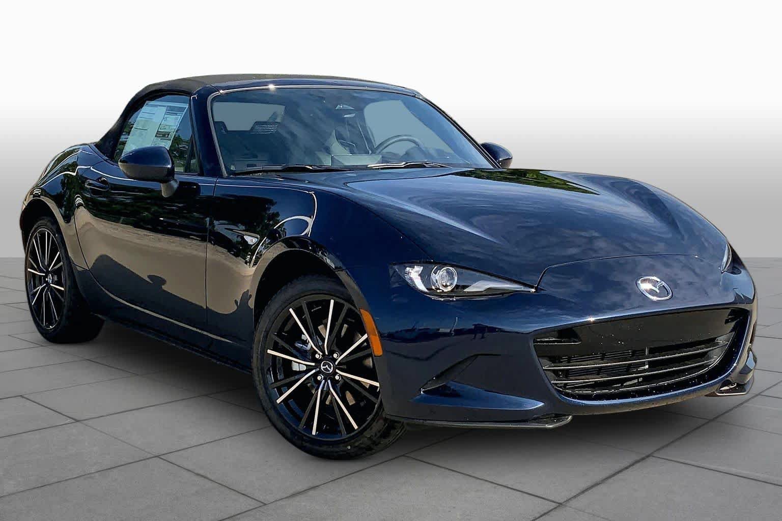 New 2026 MAZDA MX-5 Miata Grand Touring RWD image 2