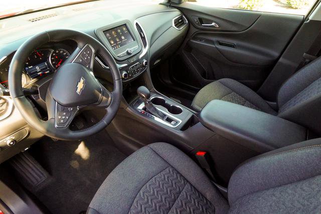 Used 2024 Chevrolet Equinox LT w/ LPO, Floor Liner Package image 22