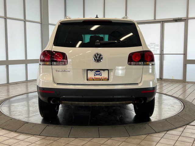 Used 2009 Volkswagen Touareg VR6 image 6