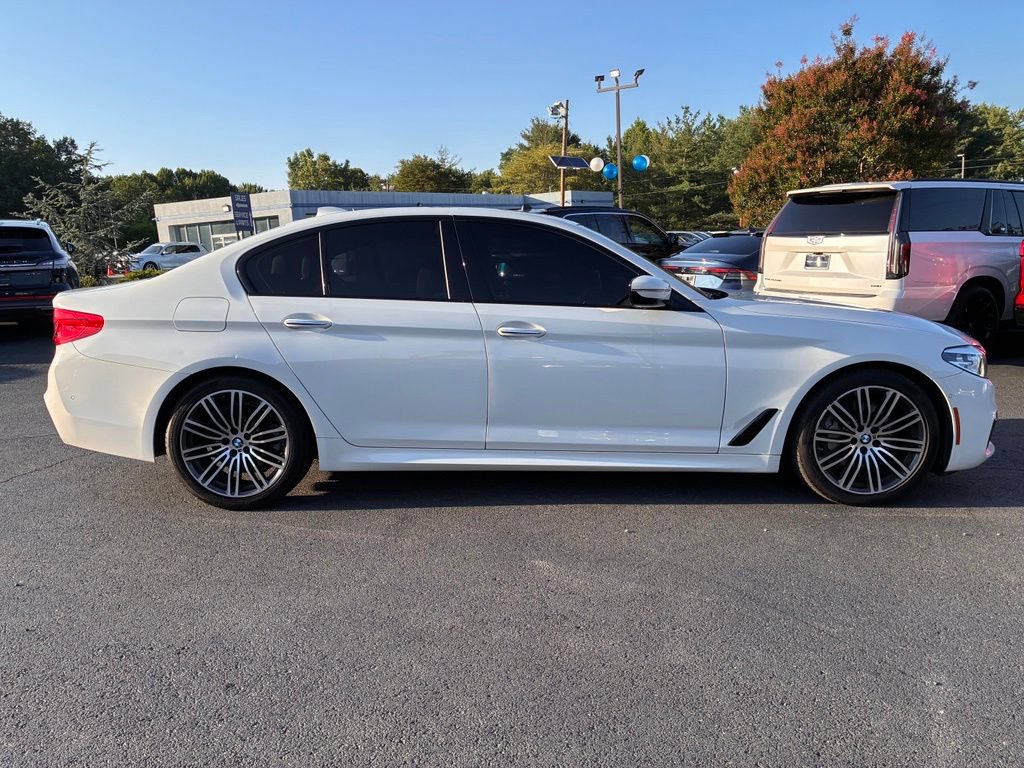 Used 2018 BMW 530i xDrive AWD/4WD image 8