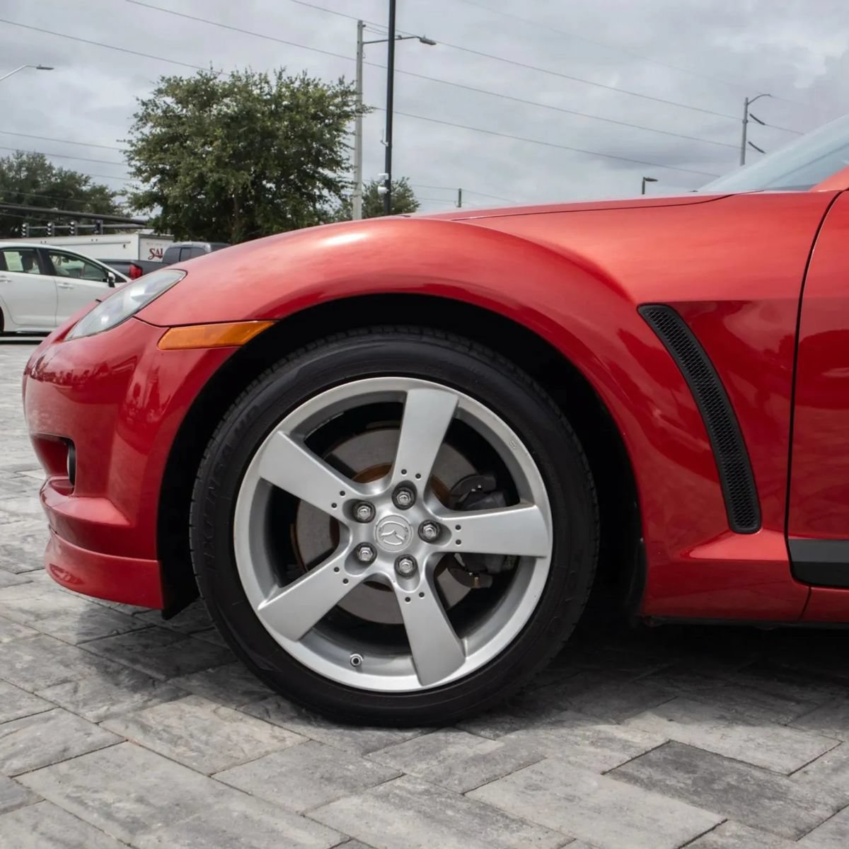 Used 2004 MAZDA RX-8 w/ AT Grand Touring Pkg RWD image 5