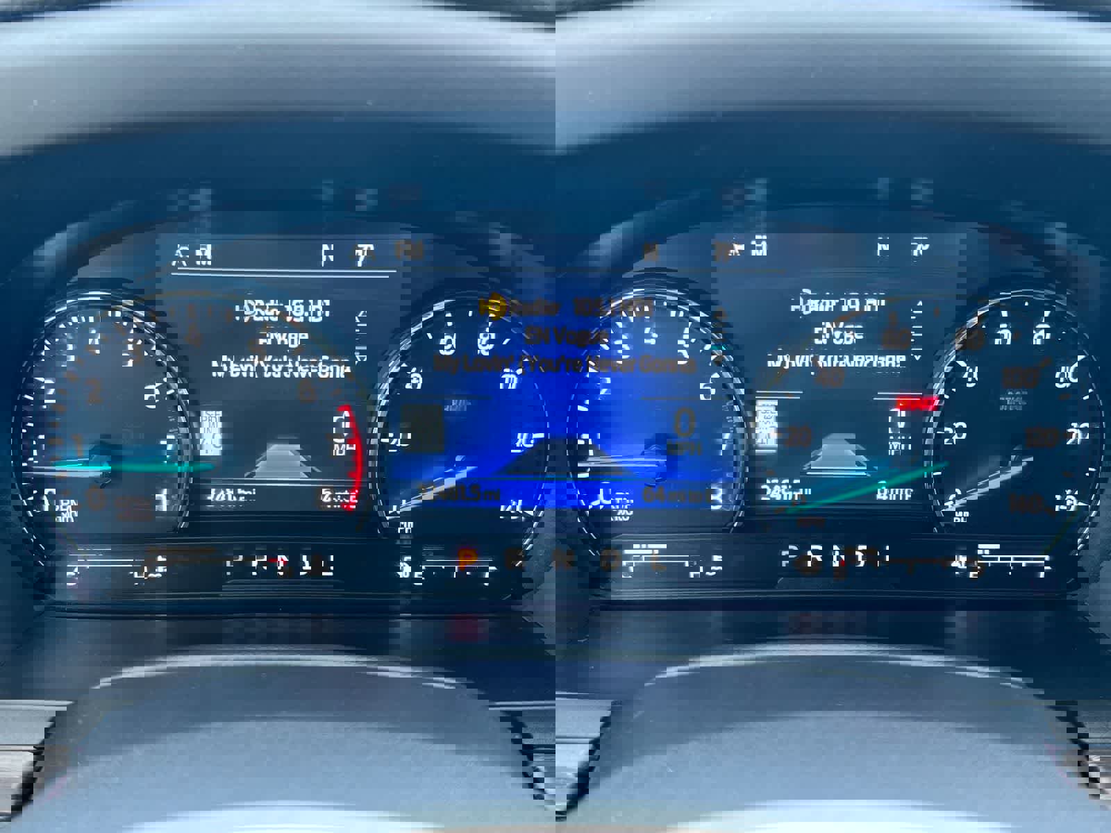 Used 2023 Ford Explorer Limited w/ Limited Technology Package image 32