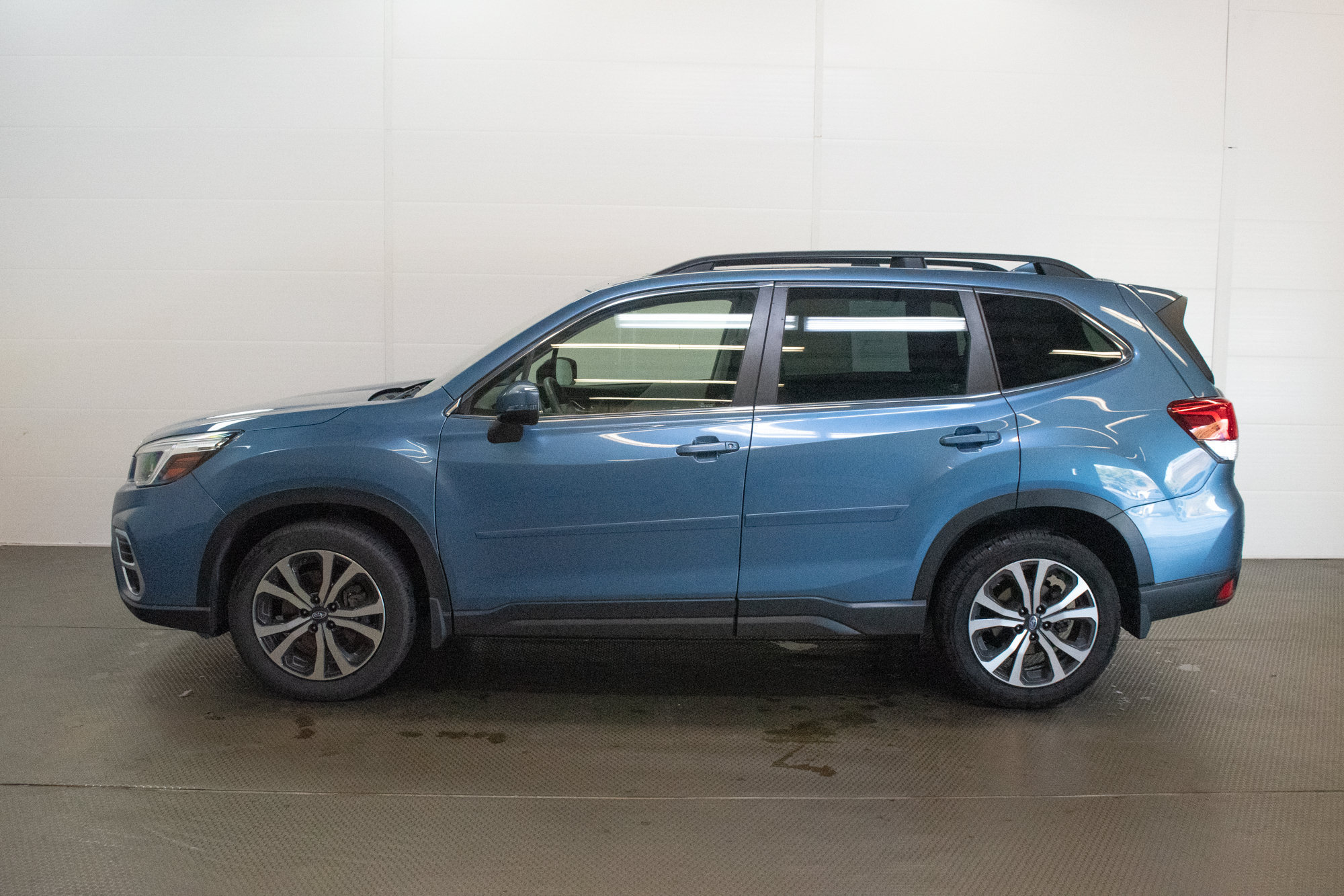 Used 2019 Subaru Forester Limited AWD/4WD image 7