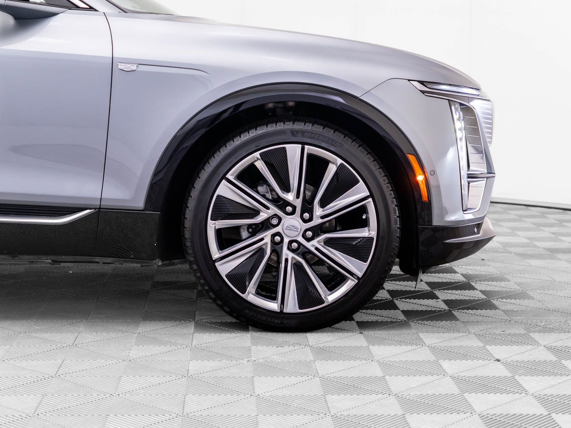 Certified 2024 Cadillac Lyriq Luxury w/ LPO, Floor Liner Package image 37