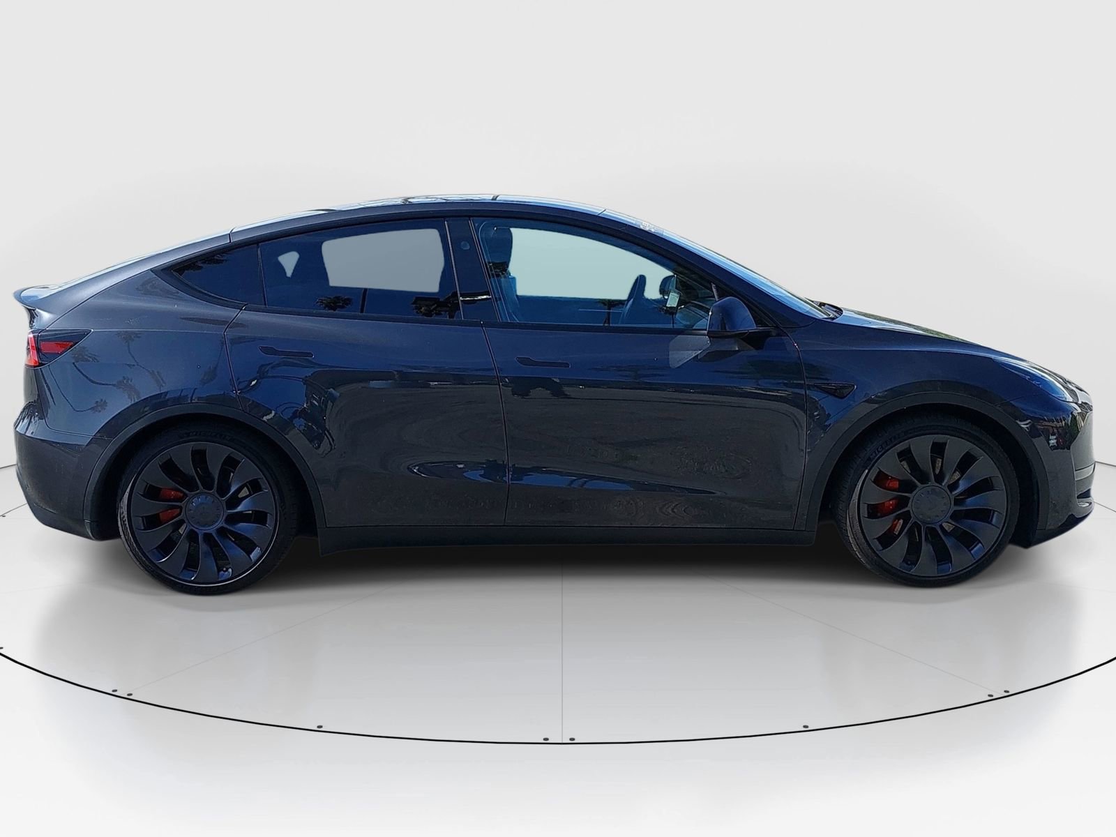 Used 2024 Tesla Model Y Performance image 8