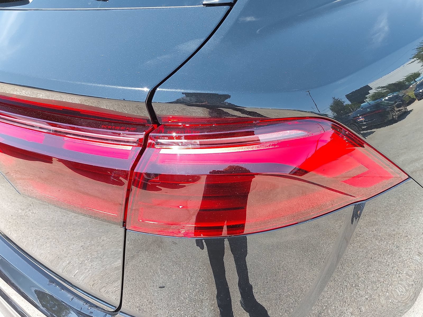 New 2026 Audi SQ8 Premium Plus AWD/4WD image 39