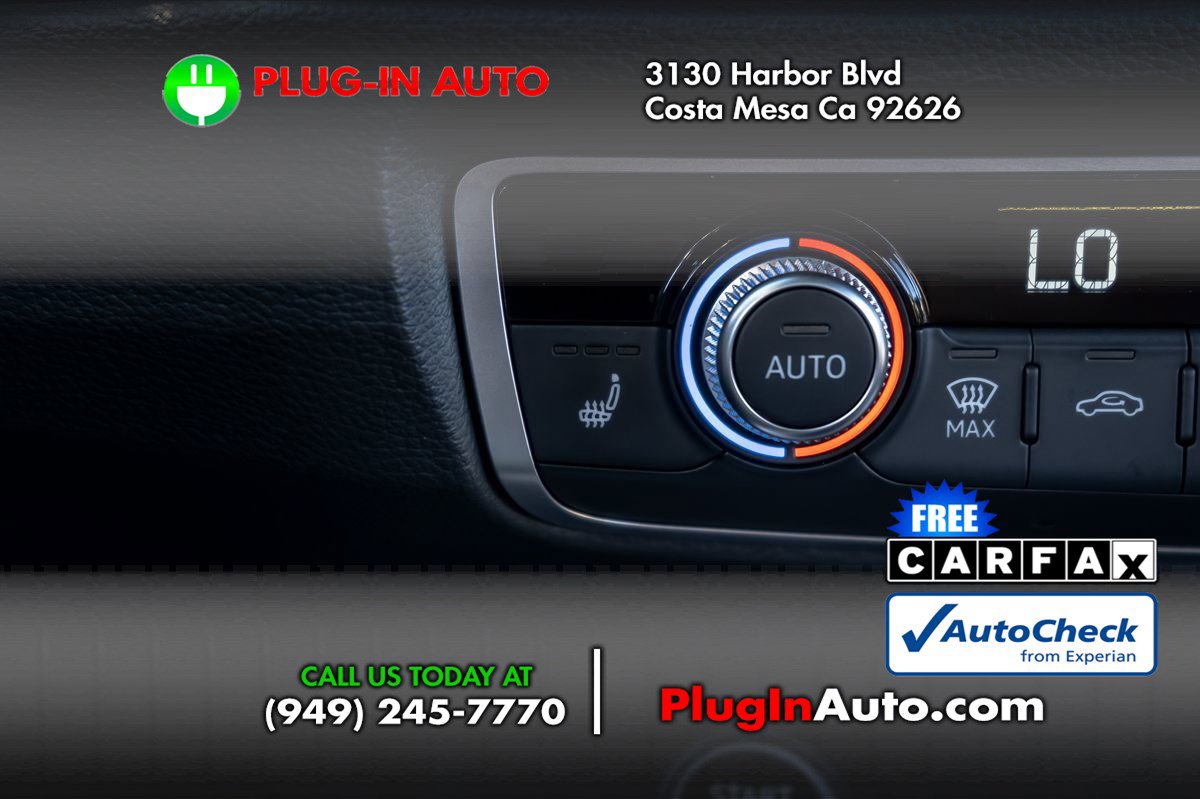 Used 2022 Audi Q3 2.0T Premium w/ Convenience Package AWD/4WD image 25