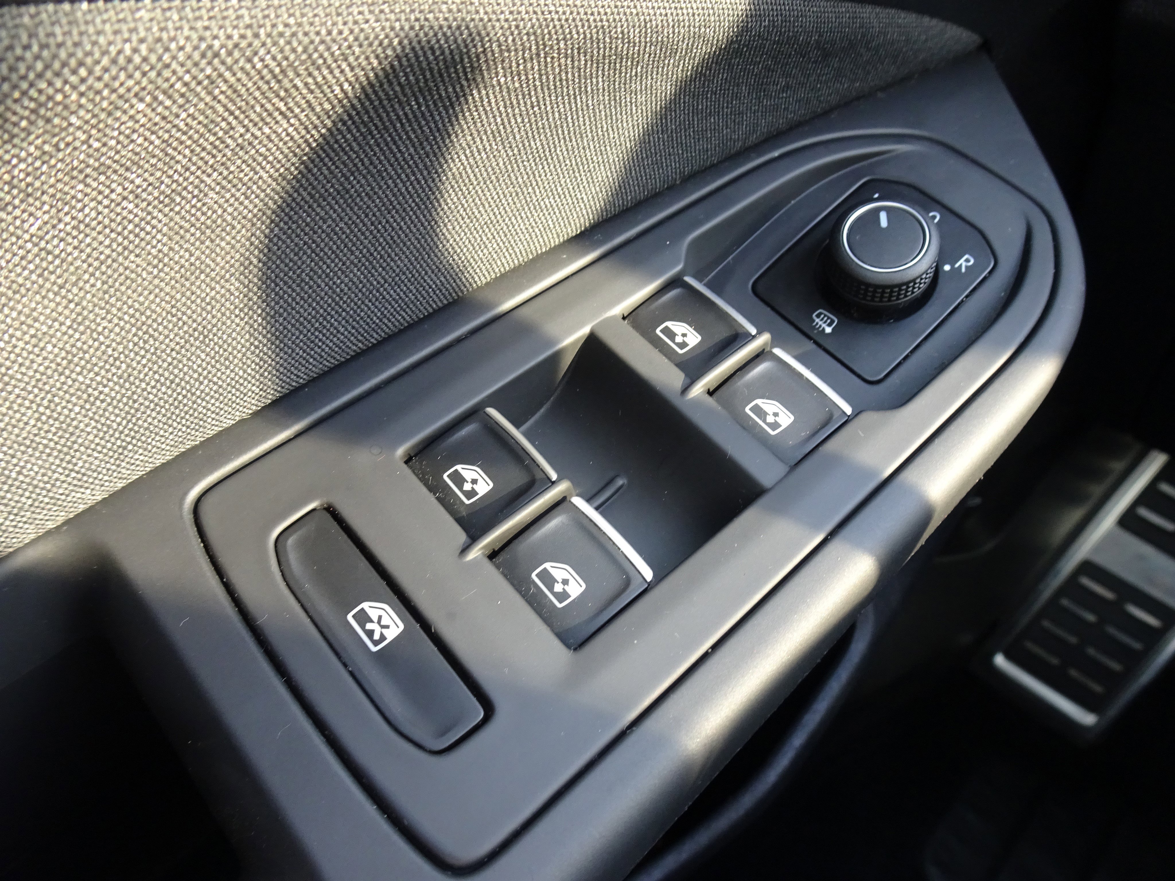 Used 2022 Volkswagen GTI S image 22