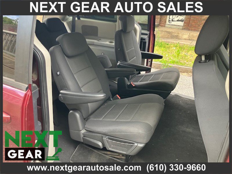 Used 2009 Dodge Grand Caravan SE w/ Climate Group FWD image 11