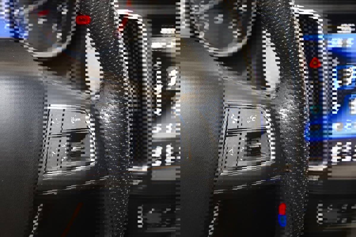 Used 2018 Maserati Levante S GranSport image 41