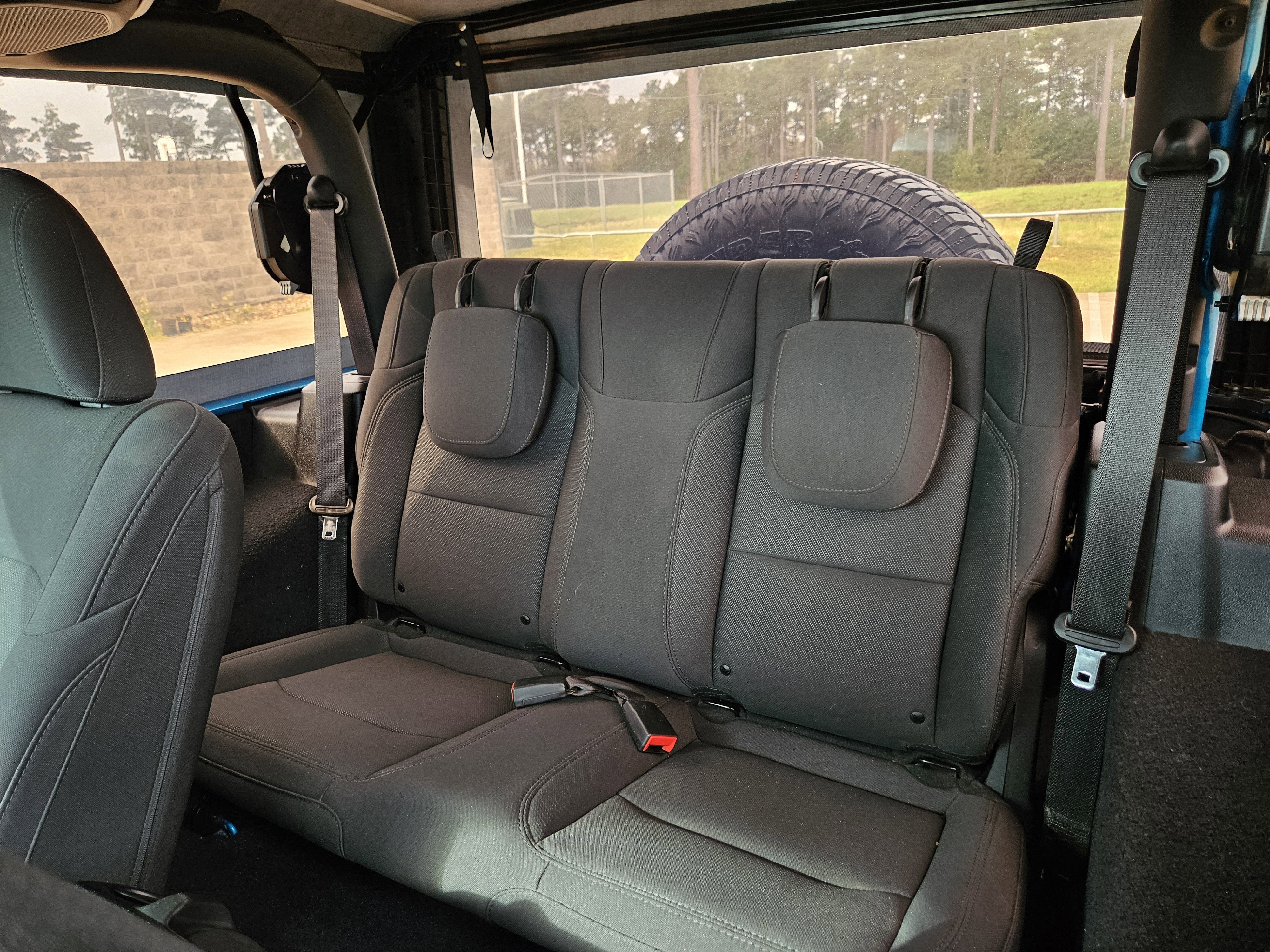 Used 2020 Jeep Wrangler Sport image 25