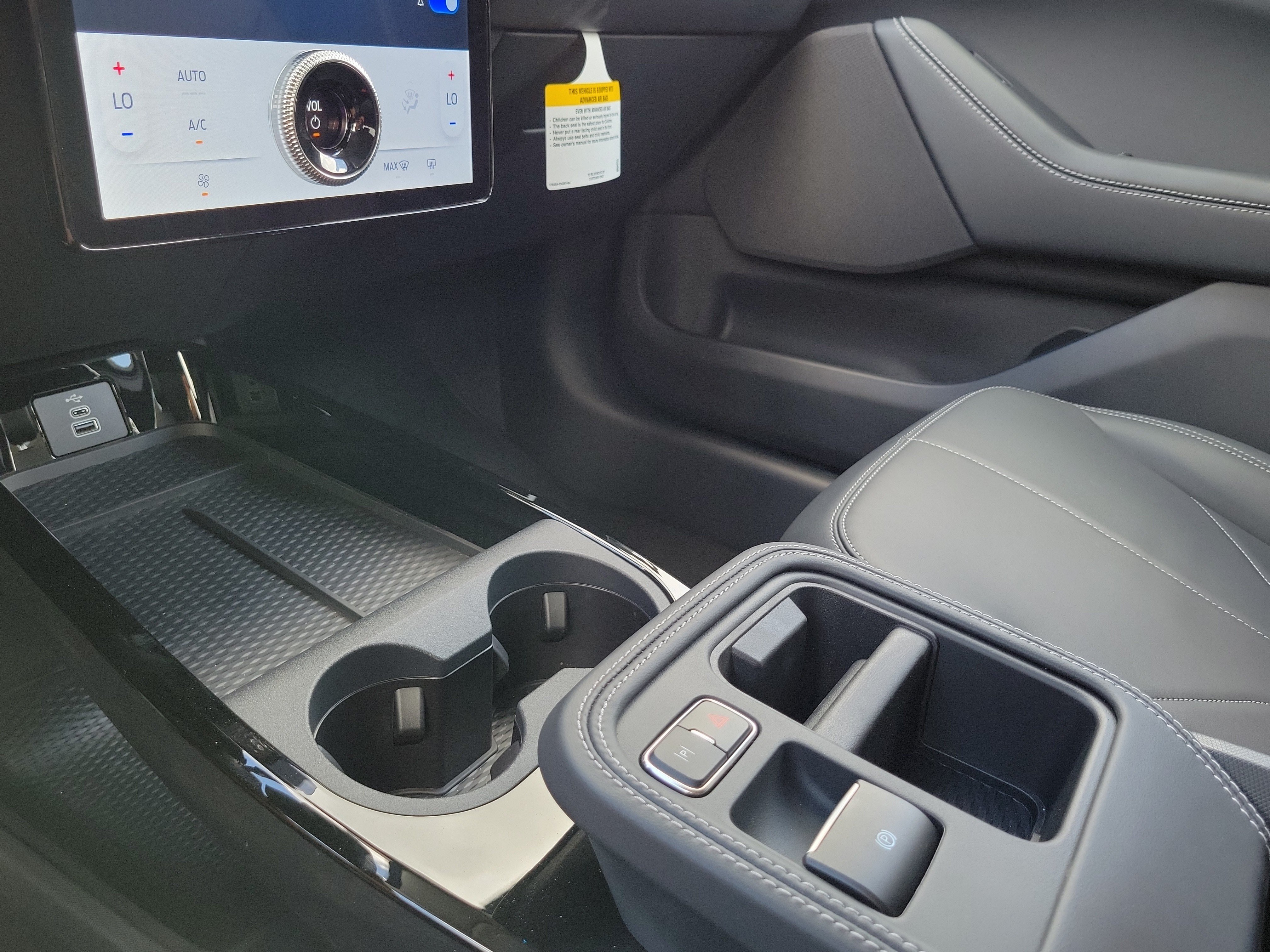 New 2026 Ford Mustang Mach-E Select RWD image 19