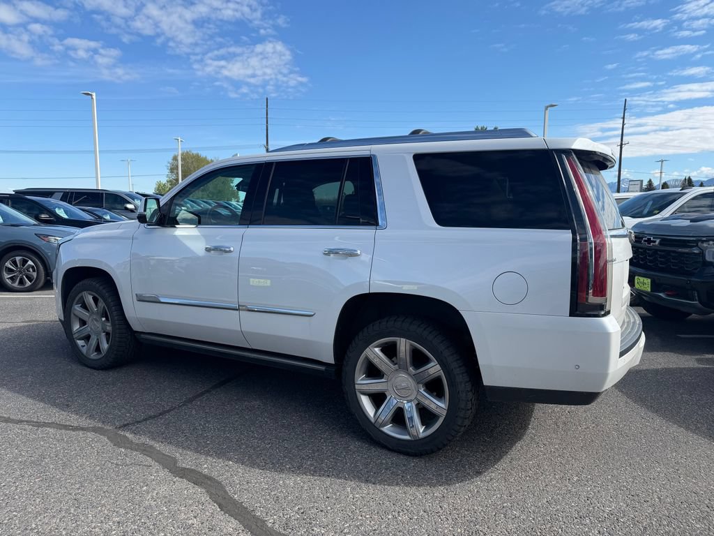 Used 2019 Cadillac Escalade Premium Luxury AWD/4WD image 2
