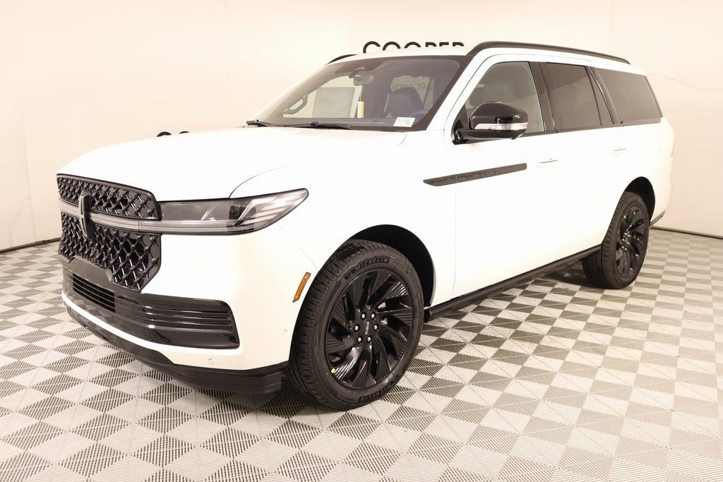 New 2025 Lincoln Navigator Reserve w/ Jet Appearance Package image 10