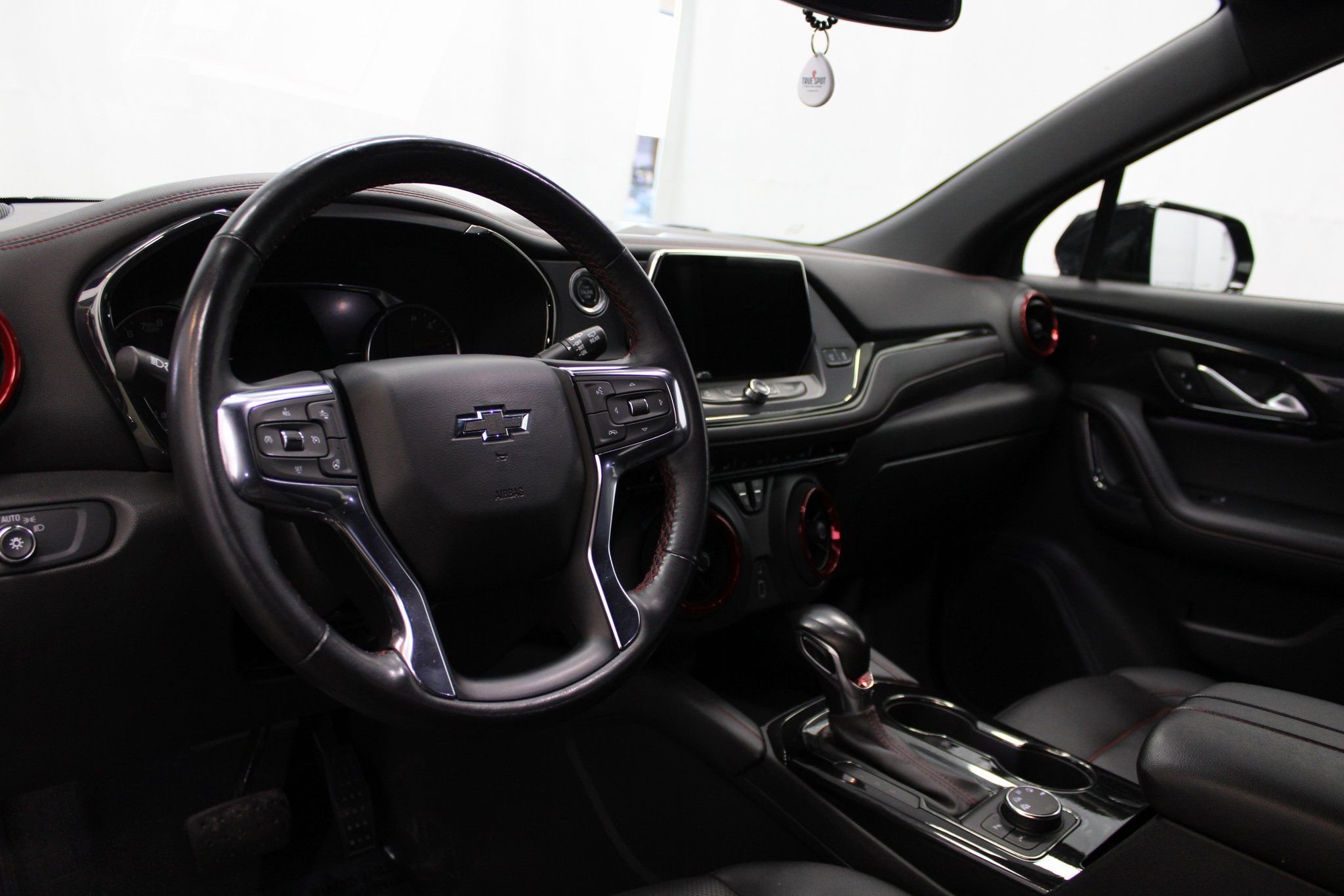 Used 2022 Chevrolet Blazer RS image 18