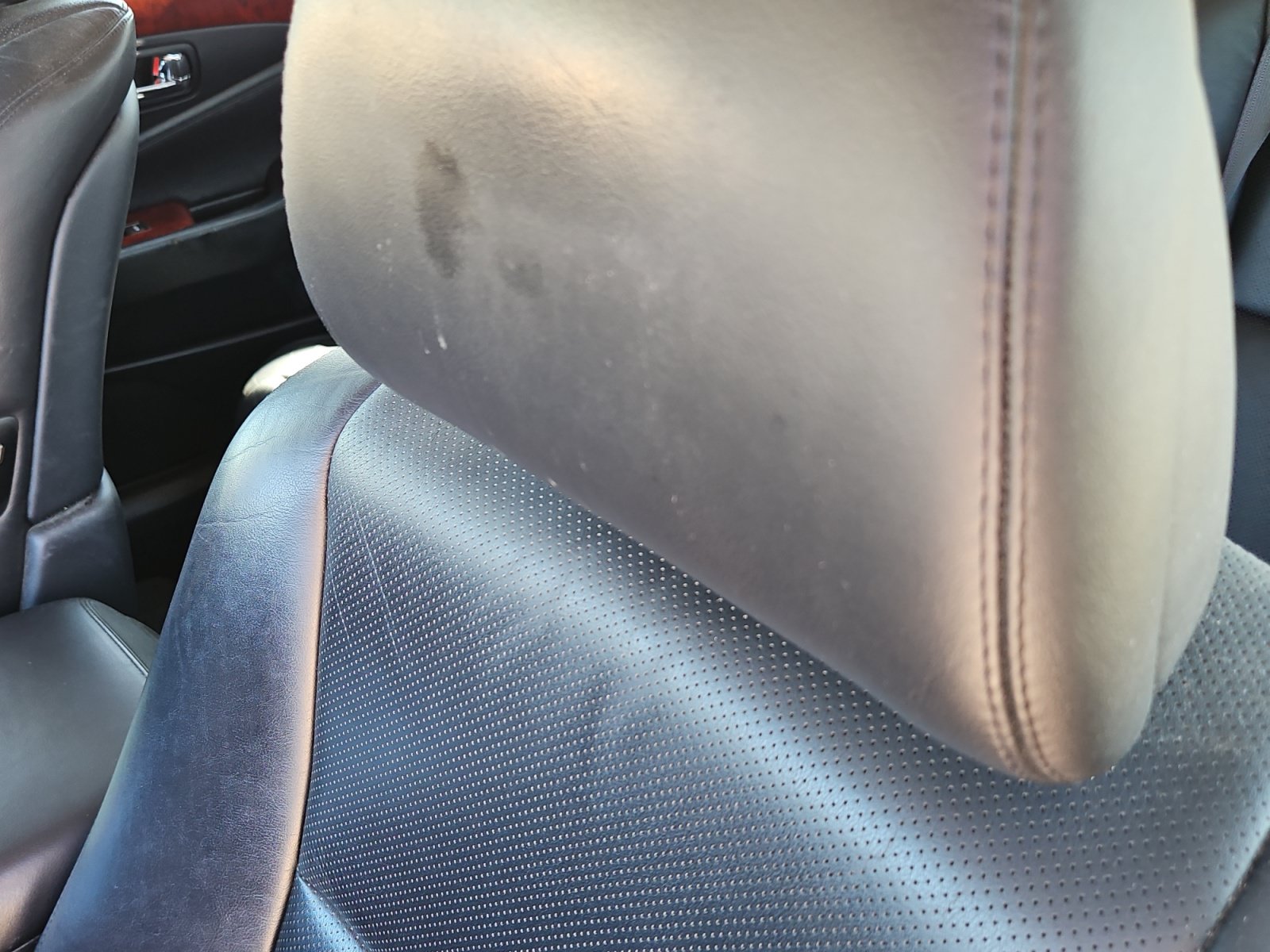Used 2009 Lexus LS 460 RWD image 21