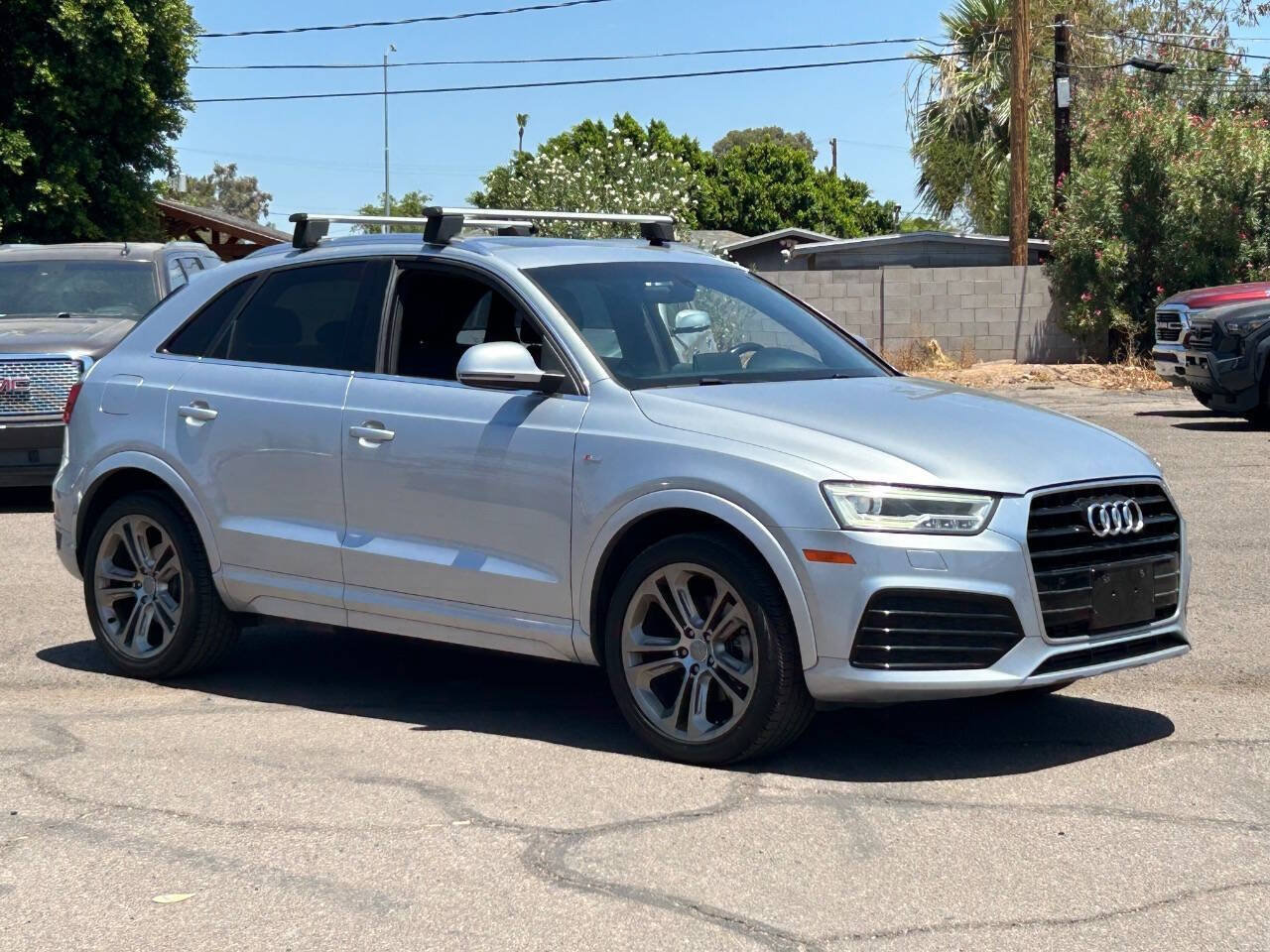 Used 2016 Audi Q3 2.0T Prestige w/ Prestige Package FWD image 1