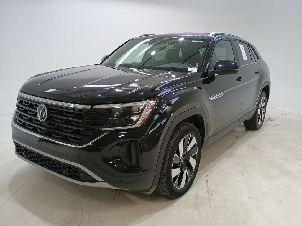 Used 2024 Volkswagen Atlas Cross Sport SE image 3