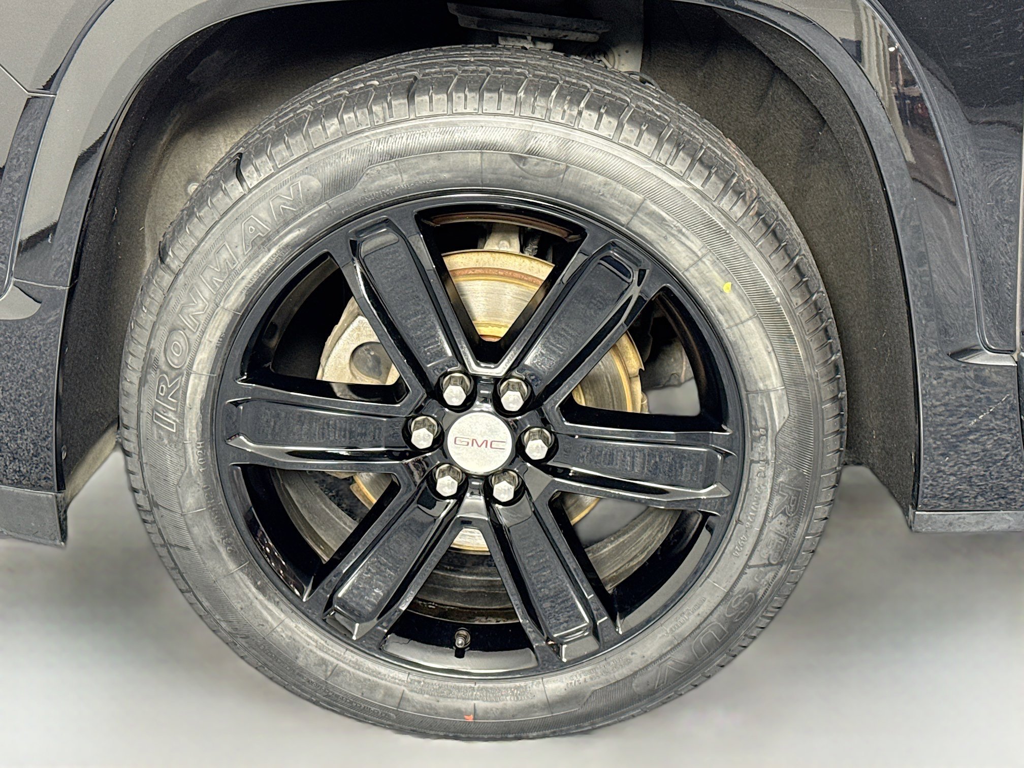 Used 2018 GMC Acadia Denali image 33