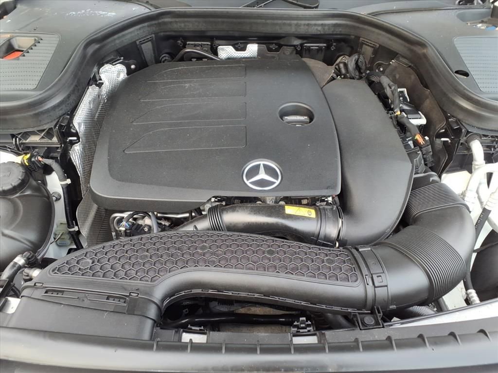 Used 2022 Mercedes-Benz GLC 300 4MATIC image 31