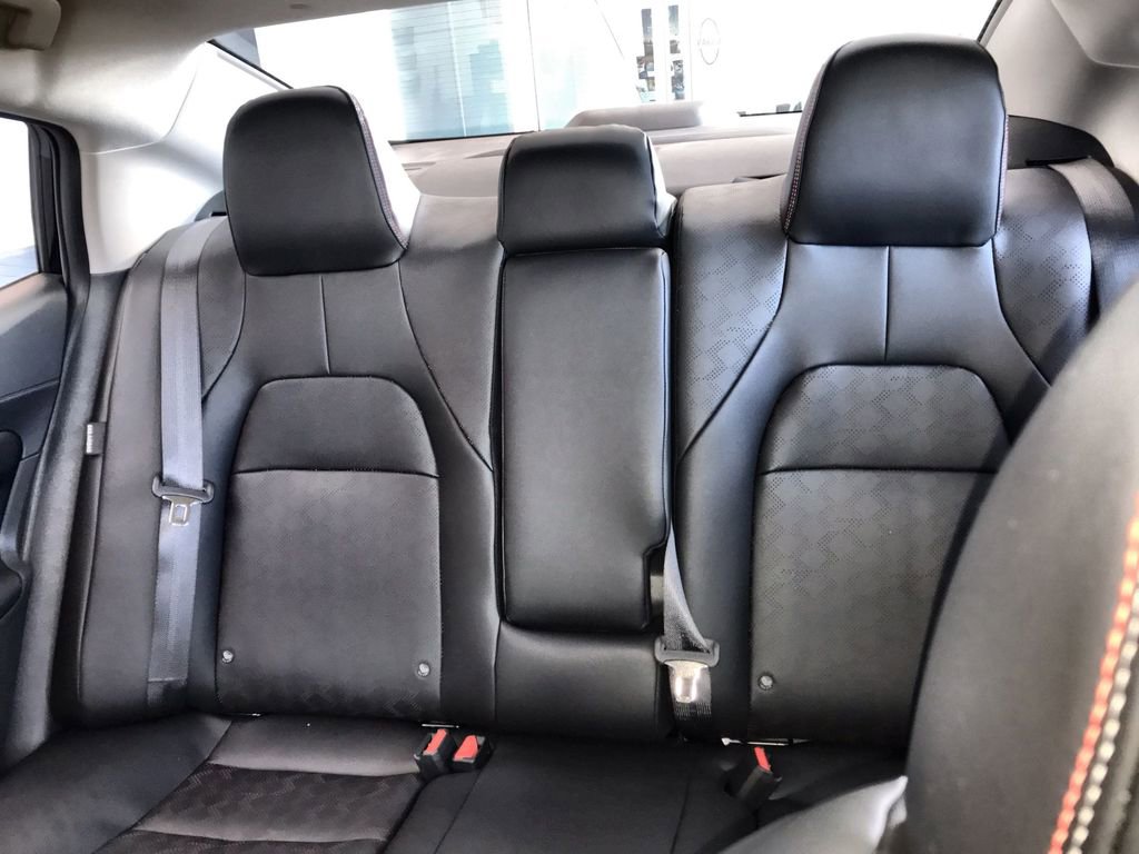 New 2026 Nissan Sentra SR w/ SR Premium Package FWD image 18