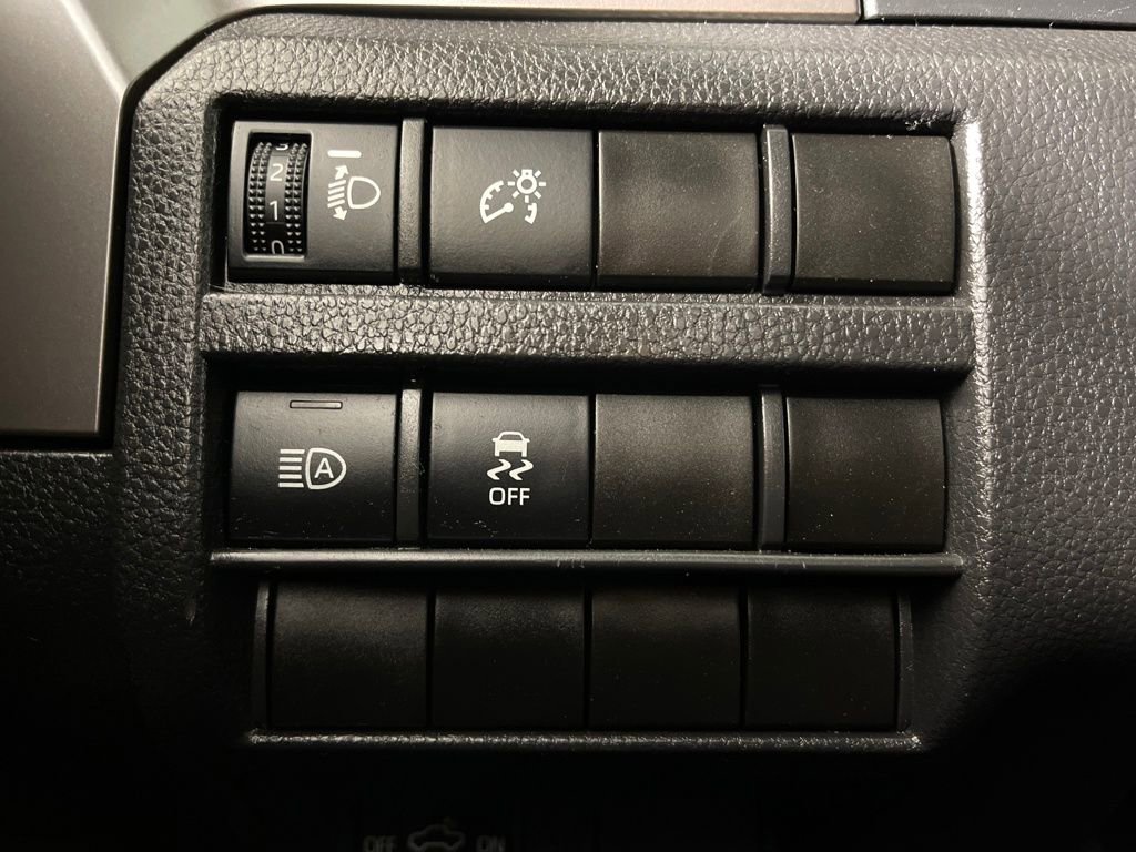 Certified 2024 Toyota Tacoma SR5 image 28