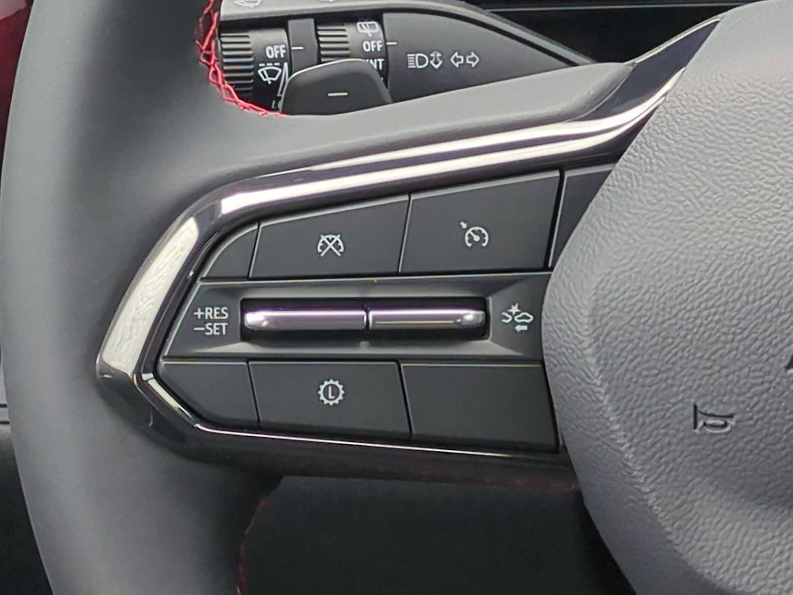 New 2027 Chevrolet Equinox RS FWD image 15