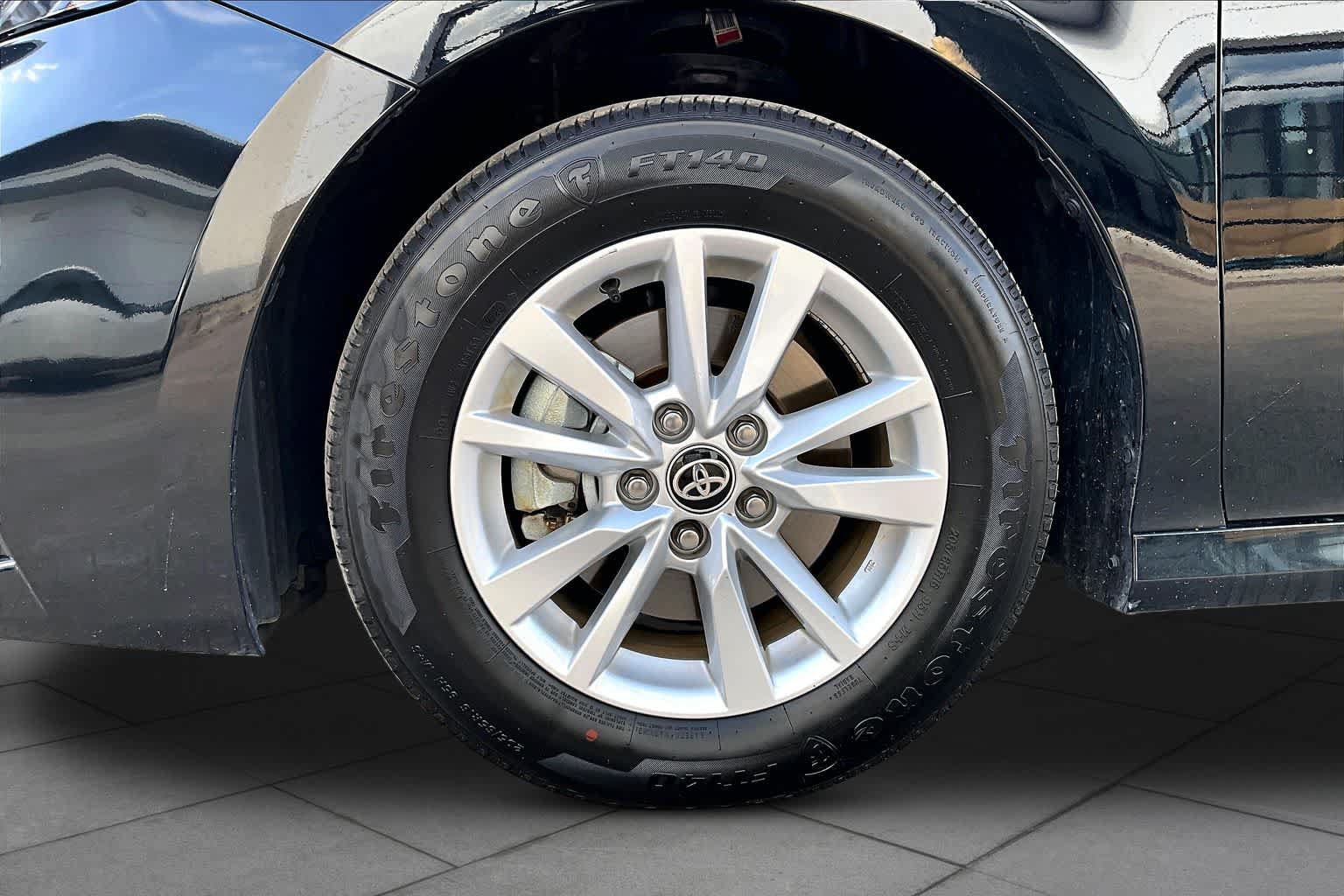 Used 2026 Toyota Camry LE FWD image 11