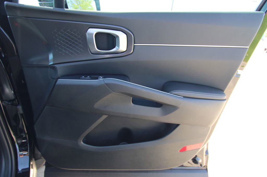 New 2026 Kia Sorento LX image 38