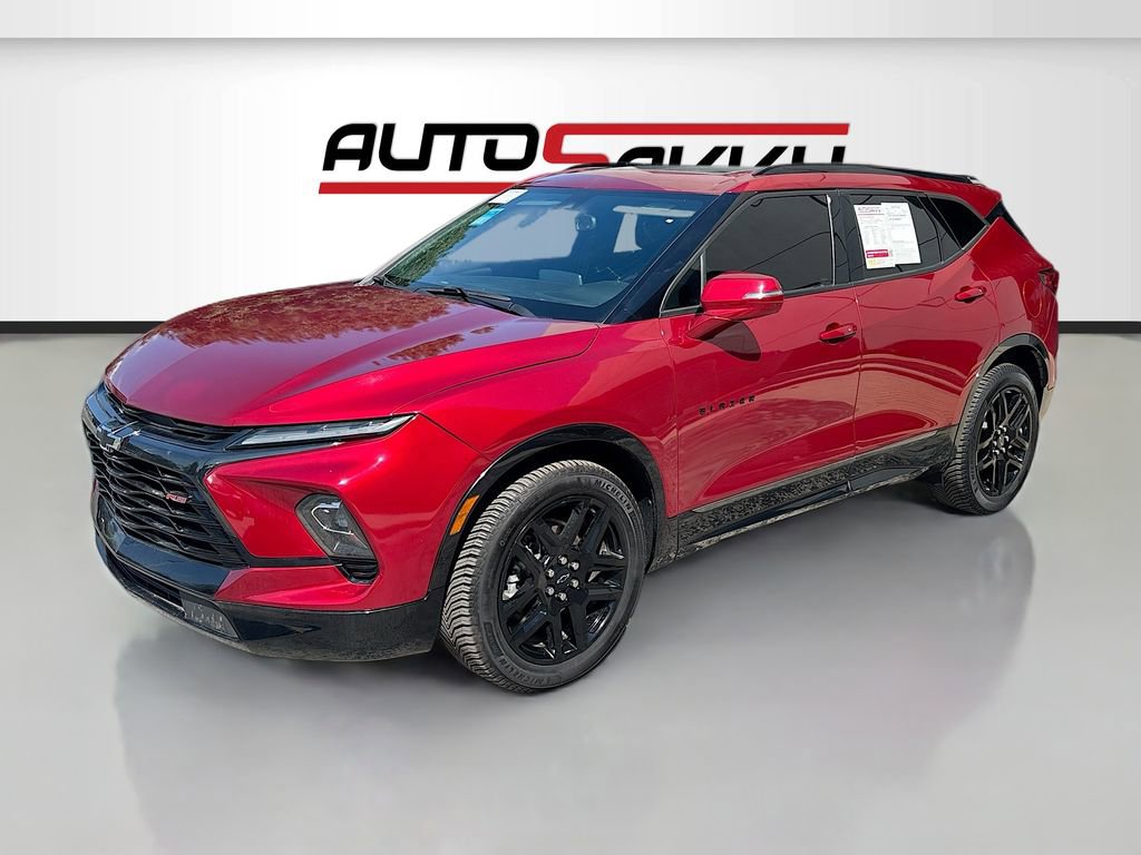 Used 2023 Chevrolet Blazer RS image 3