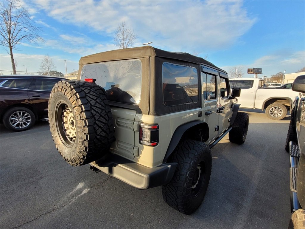 Used 2022 Jeep Wrangler Unlimited Sport image 9