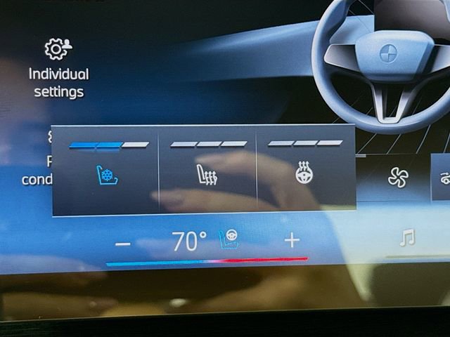 Used 2025 BMW 760i xDrive 760i xDrive image 21