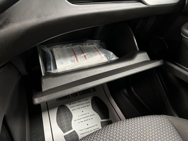 Used 2024 GMC Terrain SLE w/ Driver Convenience Package image 43